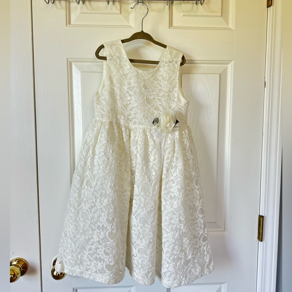 NEW! Girls Dress